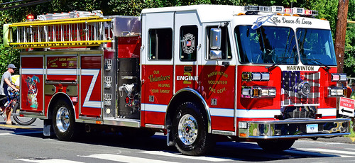 ct firefighters convention parade 2018 state engine harwinton sutphen