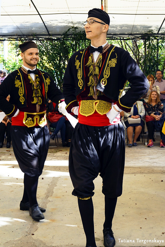 Члены фольклорного ансамбля "Nikola Đurković"
