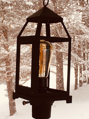 Narnia Lamppost
