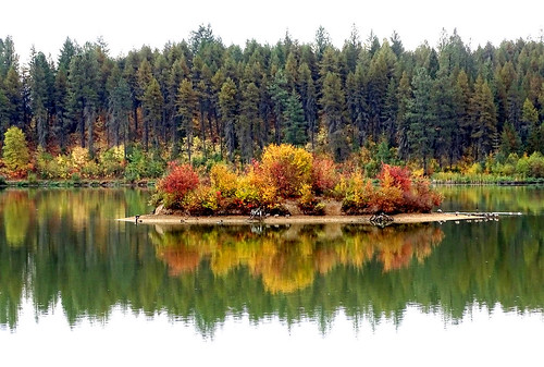 springvalleyreservoir reflections color fall idaho