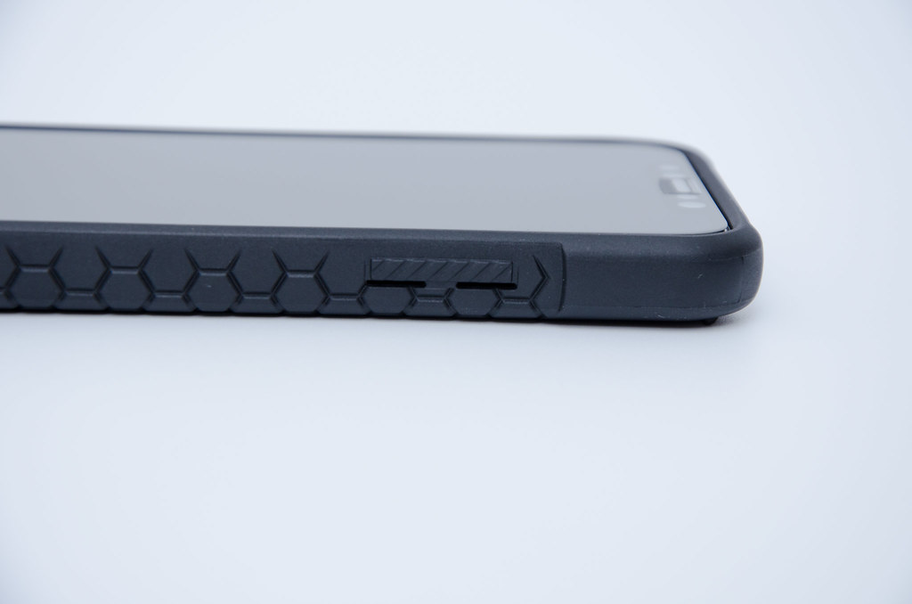 180105-UAG iPhone X 頂級版耐衝擊保護殼-碳黑-D5100-021