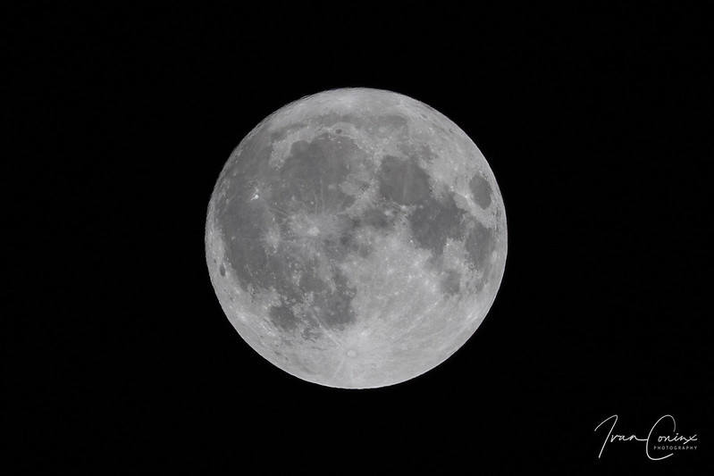 Moon – Mechelen – 2018 09 24 – 01 – Copyright © 2018 Ivan Coninx