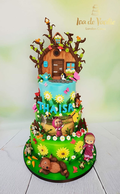 Cake by Ina de Vanilie