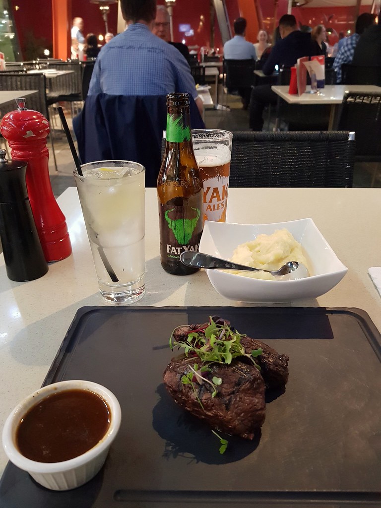 Kangaroo Steak AUD$28 & Fat Yak Pale Ale AUD$9 @ Nick's Bar & Grill at Barangaroo, Sydney