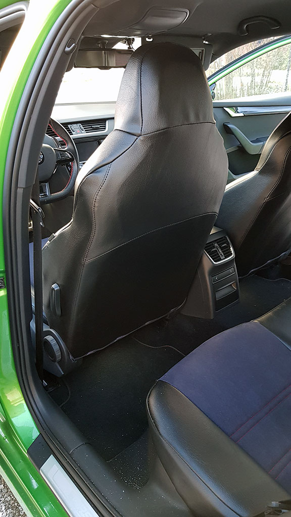 SKODA OCTAVIA VRS Pair of Luxury KNIGHTSBRIDGE LEATHER LOOK Car Seat Covers 