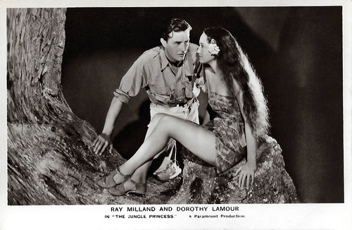 Ray Milland and Dorothy Lamour in The Jungle Princess (1936)