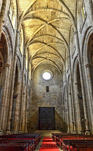geo:lat=4053828077 geo:lon=726940334 geotagged guarda portugal nave central sé cathedral catedral gotico gothic nikon d7000 stonework architecture building wall vault