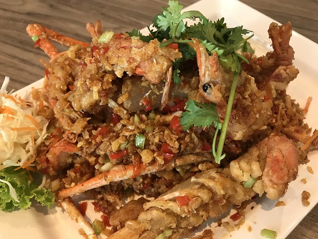 Crisy river prawns,  Samboon Seafood