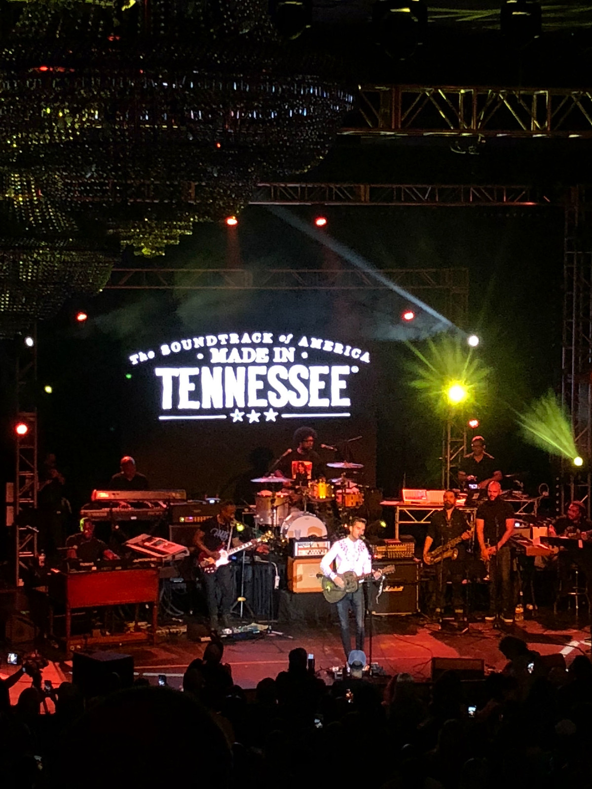 6 degrees to Tennessee roots jam concert