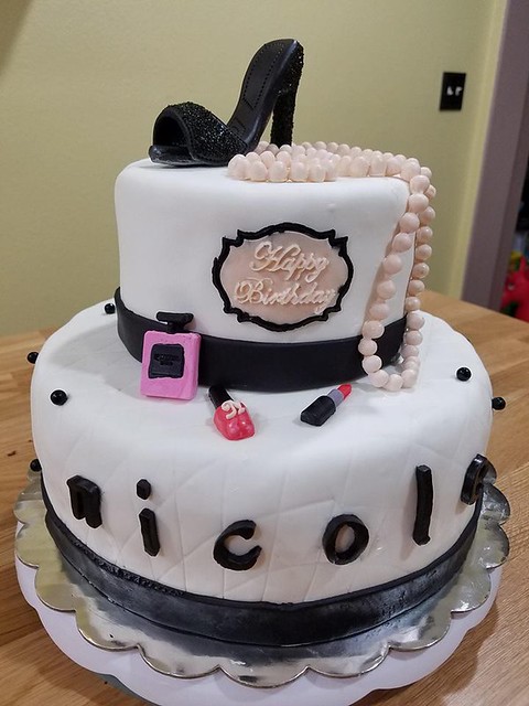 Cake by Ellie's Sweets