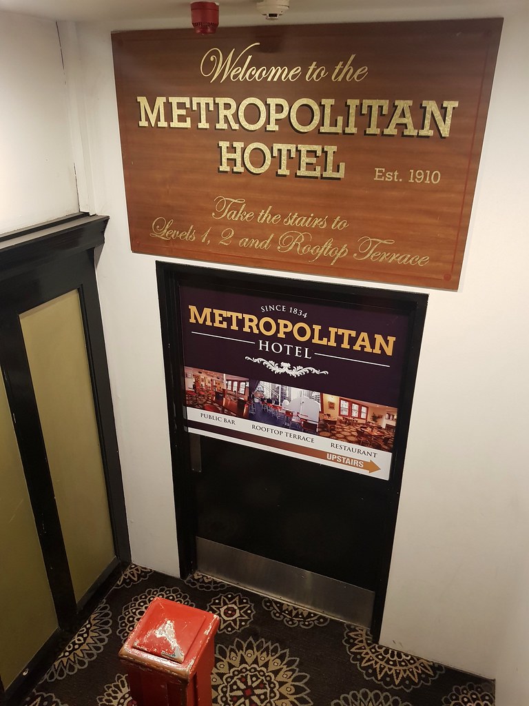 @ Metropolitan Hotel at Bridge St, Sydney