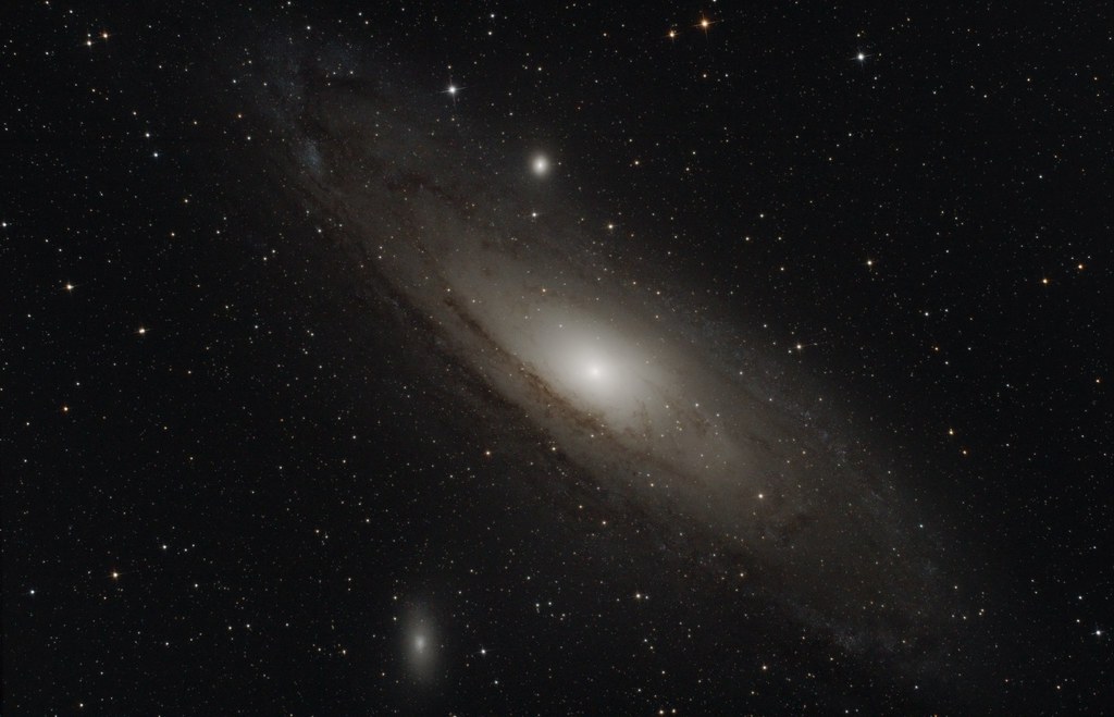 Messier 31 (Andromeda Galaxy) 1 hour