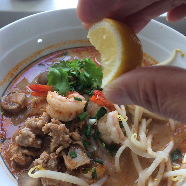 Tom Yam Noodle and Soupe
