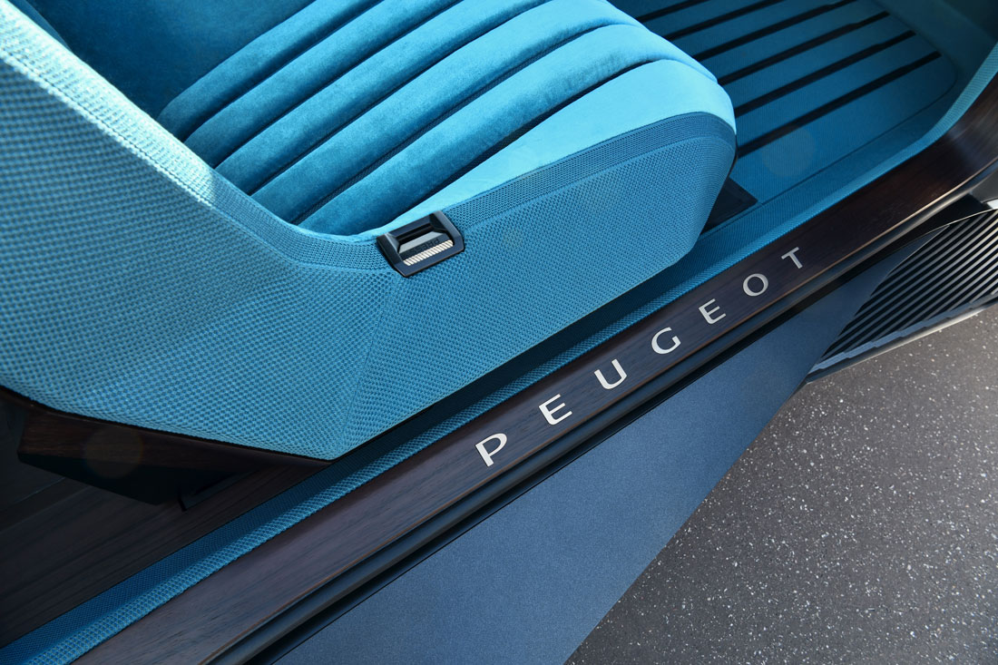 2018092018_Peugeot_E-Legend