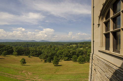 biltmore house estate mansion home building architecture asheville north carolina the south history historic interior outdoor view landscape grass woods forest