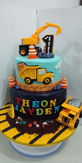 Construction Themed Cake by Jaclyn A. Herras of Red.Sky Homebaked Desserts
