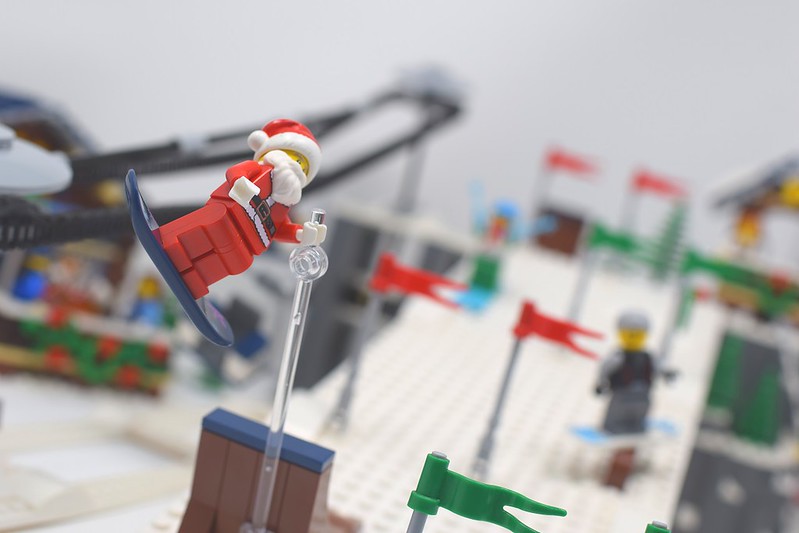 Featured image of post Lego Winter Village Moc Lego the lego logo and the minifigure are trademarks of the lego group