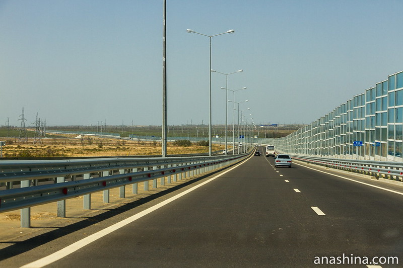 Автодорожный подход к Крымскому мосту 