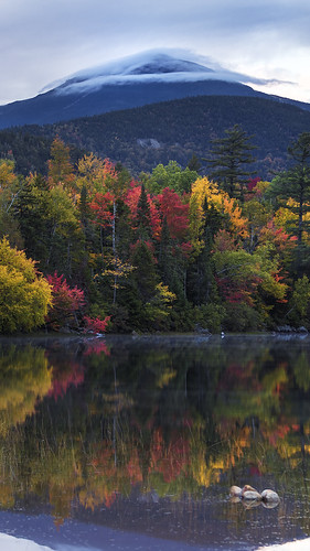 sunrise clouds fall autumn otoño trees arboles arbres adirondack mountain upstateny new york lake lago lac sigmaart canon80d sigma1835