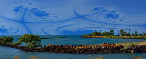 sliderssunday hss bundaberg bluesky burnettriver queensland australia lighthouse water manipulation gimp