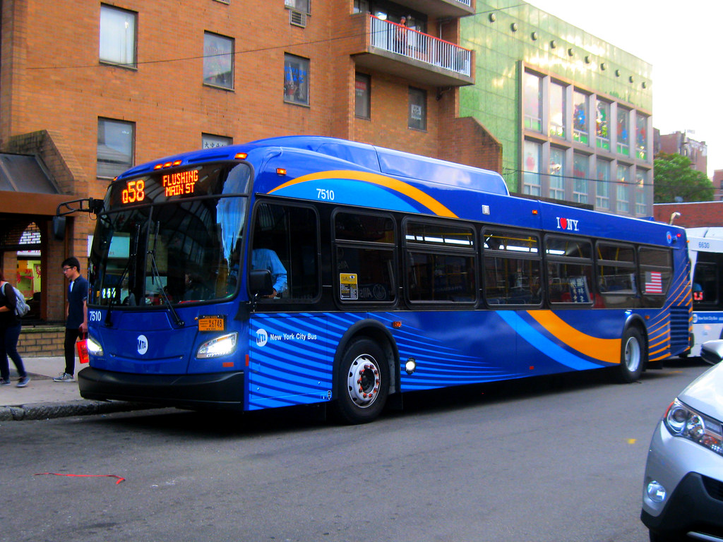 2018 New Flyer "Xcelsior" XD40 7510 on the Q58 at 41 Road & Main Street