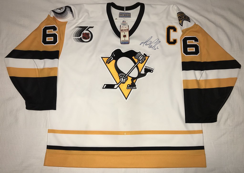 1991-92 Mario Lemeiux Pittsburgh Penguins Home Jersey Front