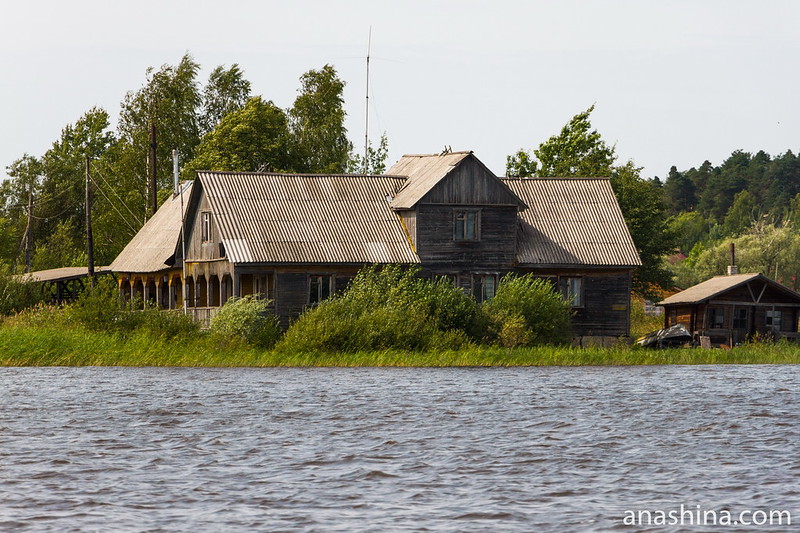 Старый дом, Ладожское озеро