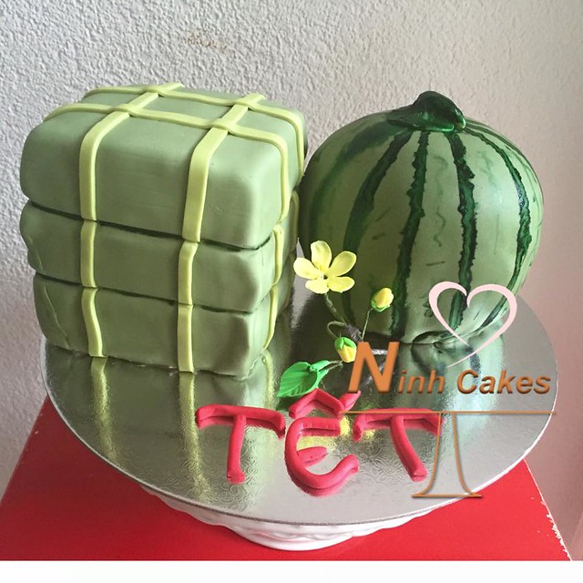 Cake by Ninh Cakes