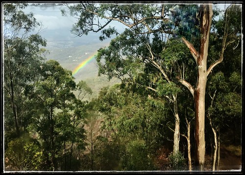 viewfrommywindow picnicpointcafé afternoonlight rainbow picnicpoint