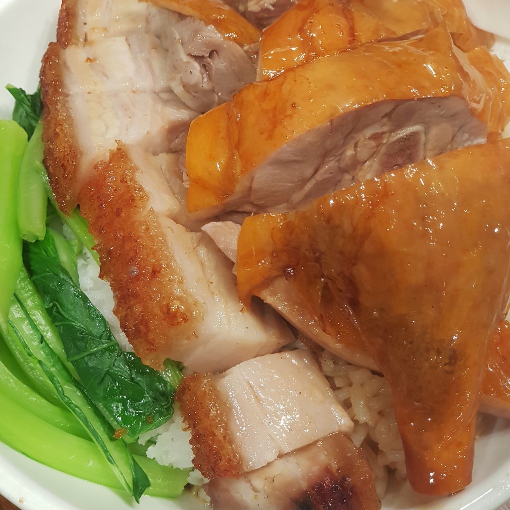 烧鸭烧肉饭 Roast Duck & Roast Pork Rice AUD$15.80 & Chinese Tea AUD$2.50 @ Old Town Hong Kong at Barangaroo