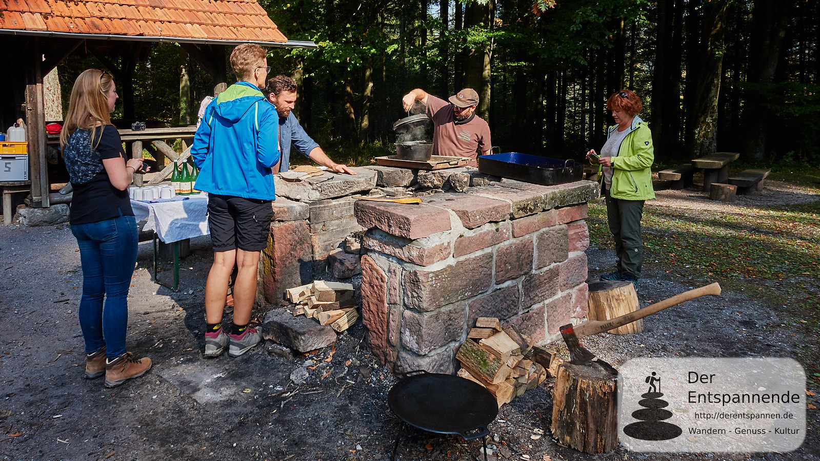 Outdoor-Cooking an der Hirschwinkelhütte mit "Waldwärts"