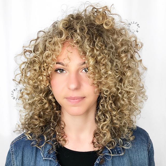 Best Haircuts For Curly Hair 2019 That Stand Out 11