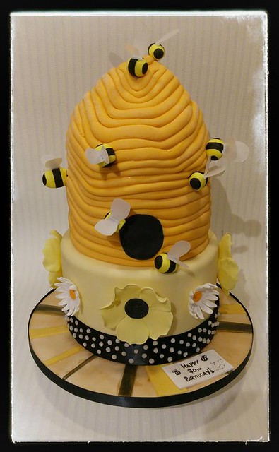 Cake by Flipside Cakery