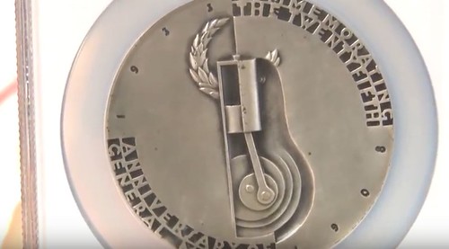 PAN 2018-09 Art Deco medal