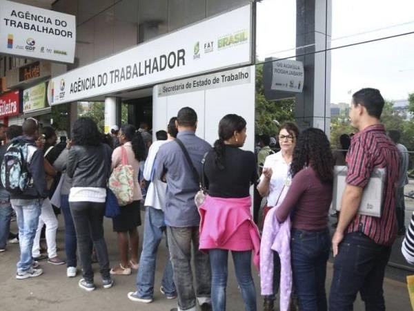 Para atender o interesse dos patrões, a reforma desfigurou a CLT e não resolveu a crise - Créditos: Agência Brasil / José Cruz 