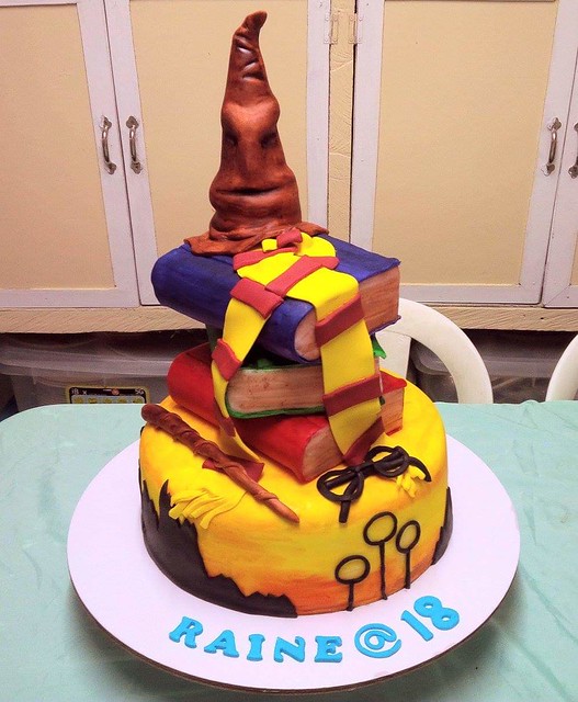  Harry Potter Themed Cake by The Sweet Oven by: Jelyn
