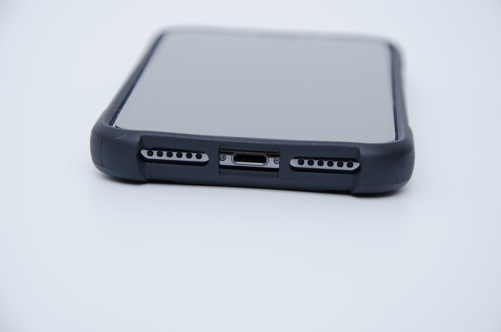 180105-UAG iPhone X 頂級版耐衝擊保護殼-碳黑-D5100-020
