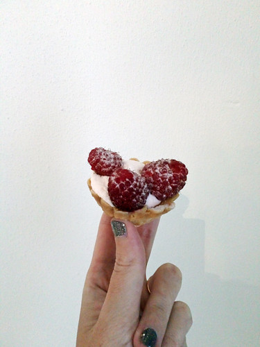 tiny raspberry pie