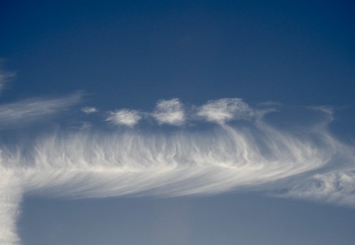 clouds cirrus wispy feathery cottonwool