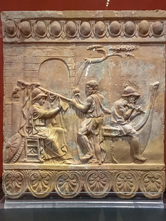 Bau der Argo unter Anleitung der Göttin Athena, Römisches Relief, ca. 00 n. Chr.