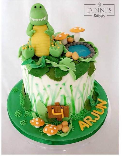 Dinosaur Cake by Dinni's Delights