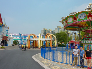 Photo 20 of 30 in the Day 10 - Fisherman's Wharf, Jin Jiang Action Park, Changfeng Park, Zhongshan Park, Shanghai Zoological Park and SWFC Observatory gallery