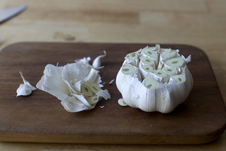 not-yet-roasted garlic