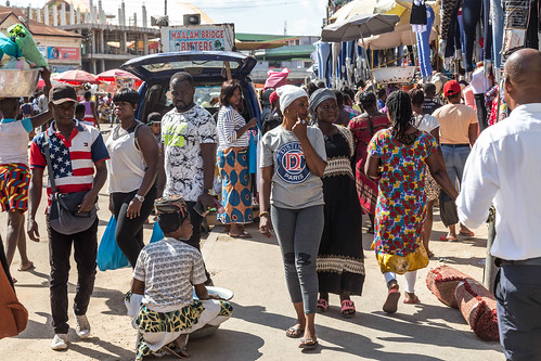 ghana kumasi market people ashanti gh