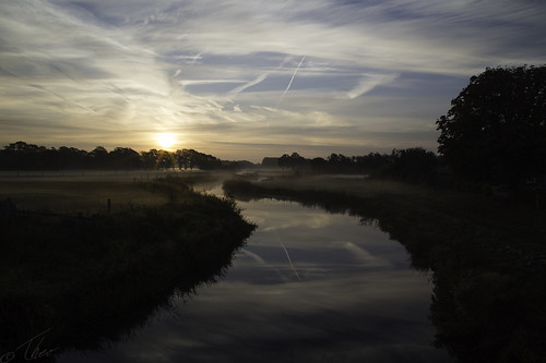 beek borculo bovenslinge slinge mist water stram reflection reflectie fog sunrise