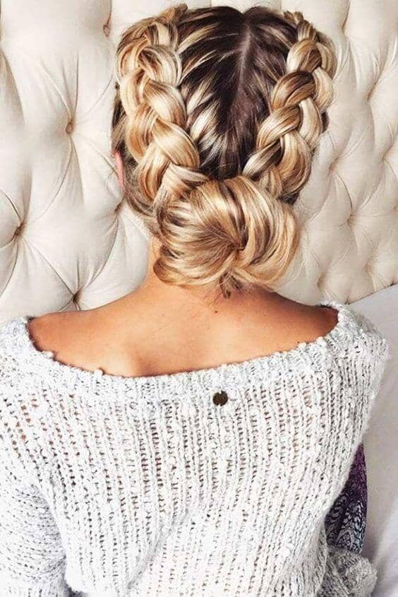 Best Adorable Bun Hairstyles 2019-Inspirations That 26