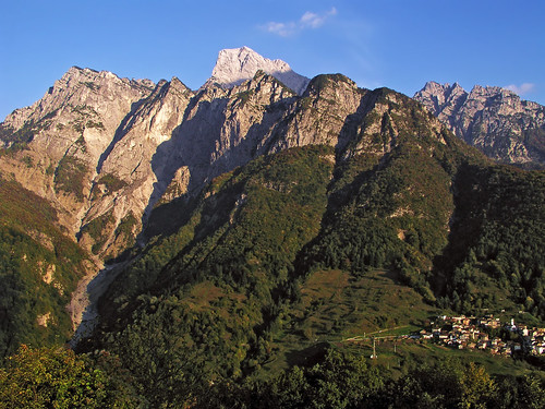 italy italia carnicalps outdoors hiking landscape mountain montesernio