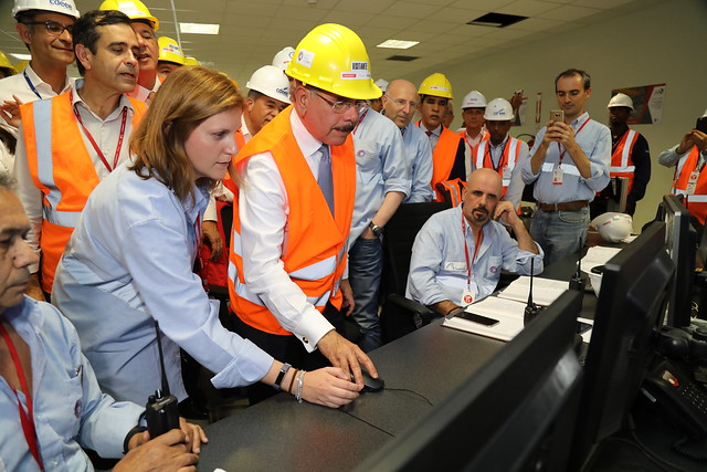 Presidente Danilo Medina participa en primer encendido prueba Central Termoeléctrica Punta Catalina