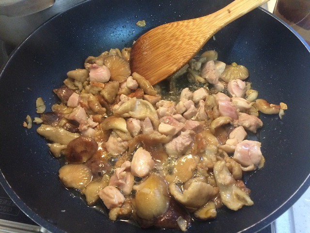 Chicken, Chinese cabbage and mushroom ramen