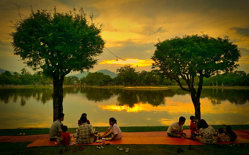 sunset lake dawn dusk sunrise jetty riverbank twilight idyllic pond boardwalk standing water thailand sukhothai historical park